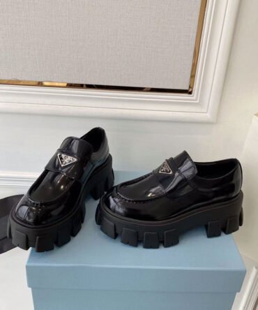 Parda Patent leather loafers